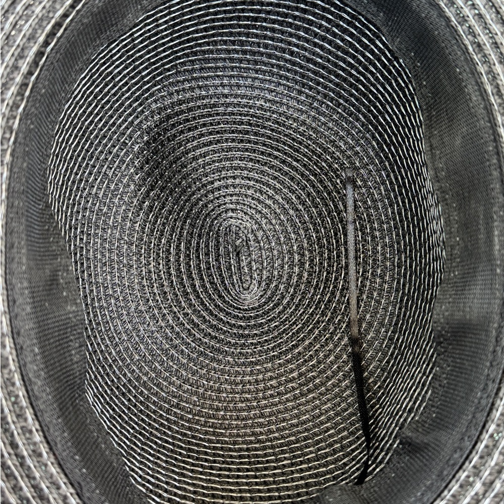 Elegant Black and White Women's Sun Hat - Picture 6 of 6